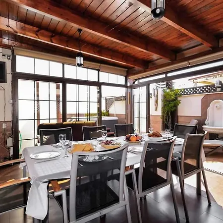 Stunning Penthouse In The Centre Of Apartment